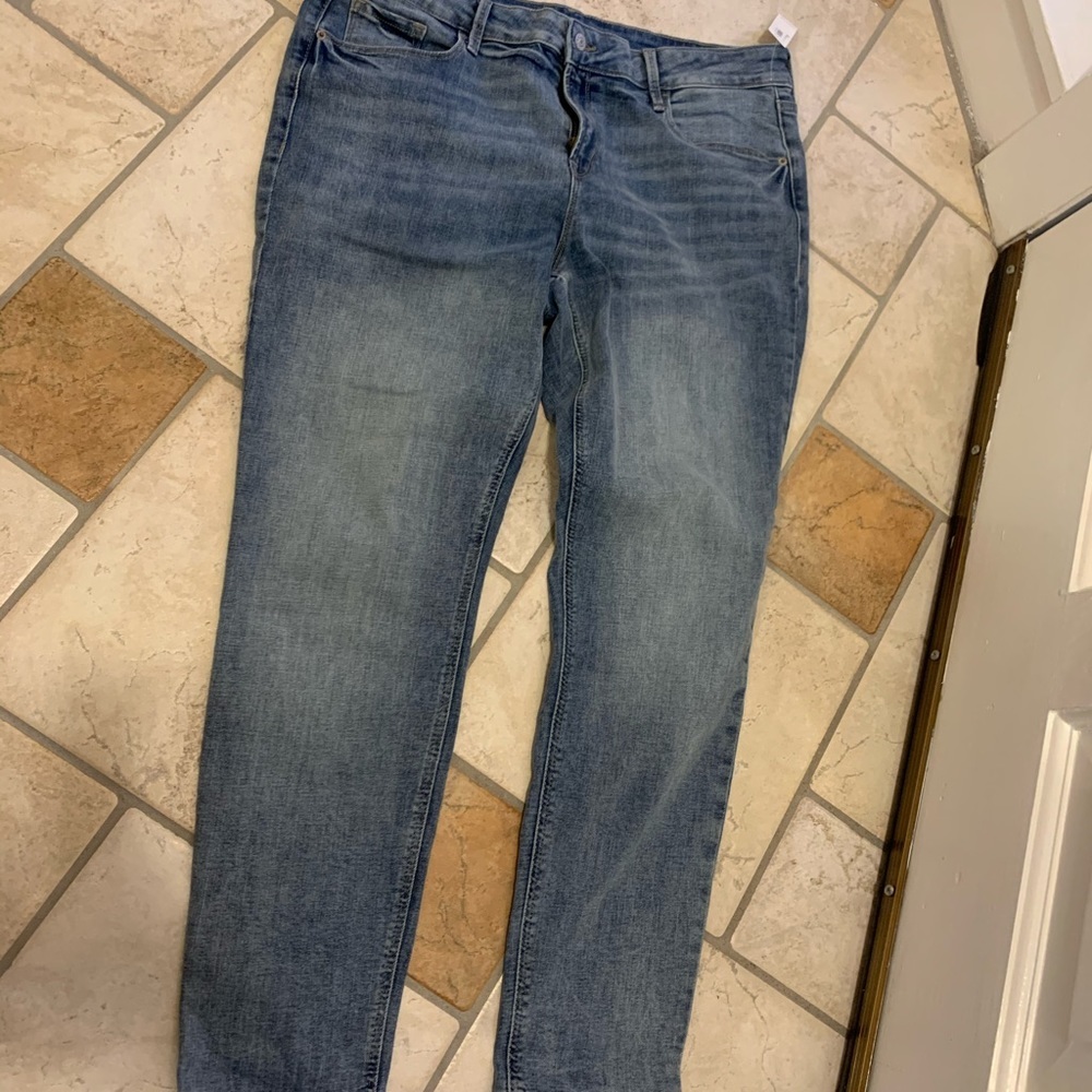 NWT! Old Navy Rockstar Jeans